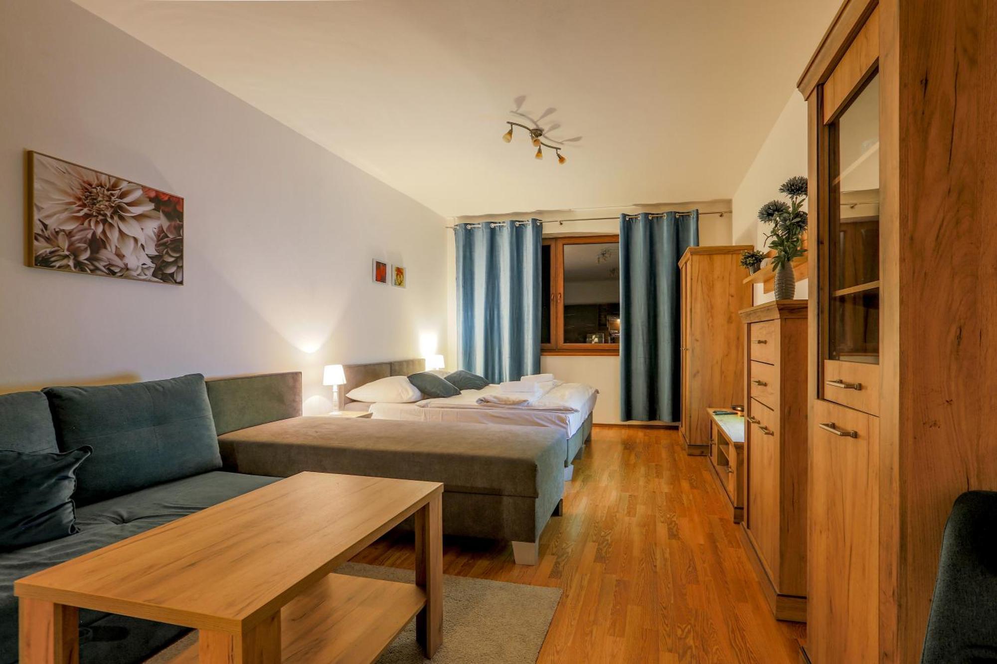 Apartmanovy Dom Fatrapark 1 S Wellness - Hlavna Recepcia Ruzomberok Exterior photo